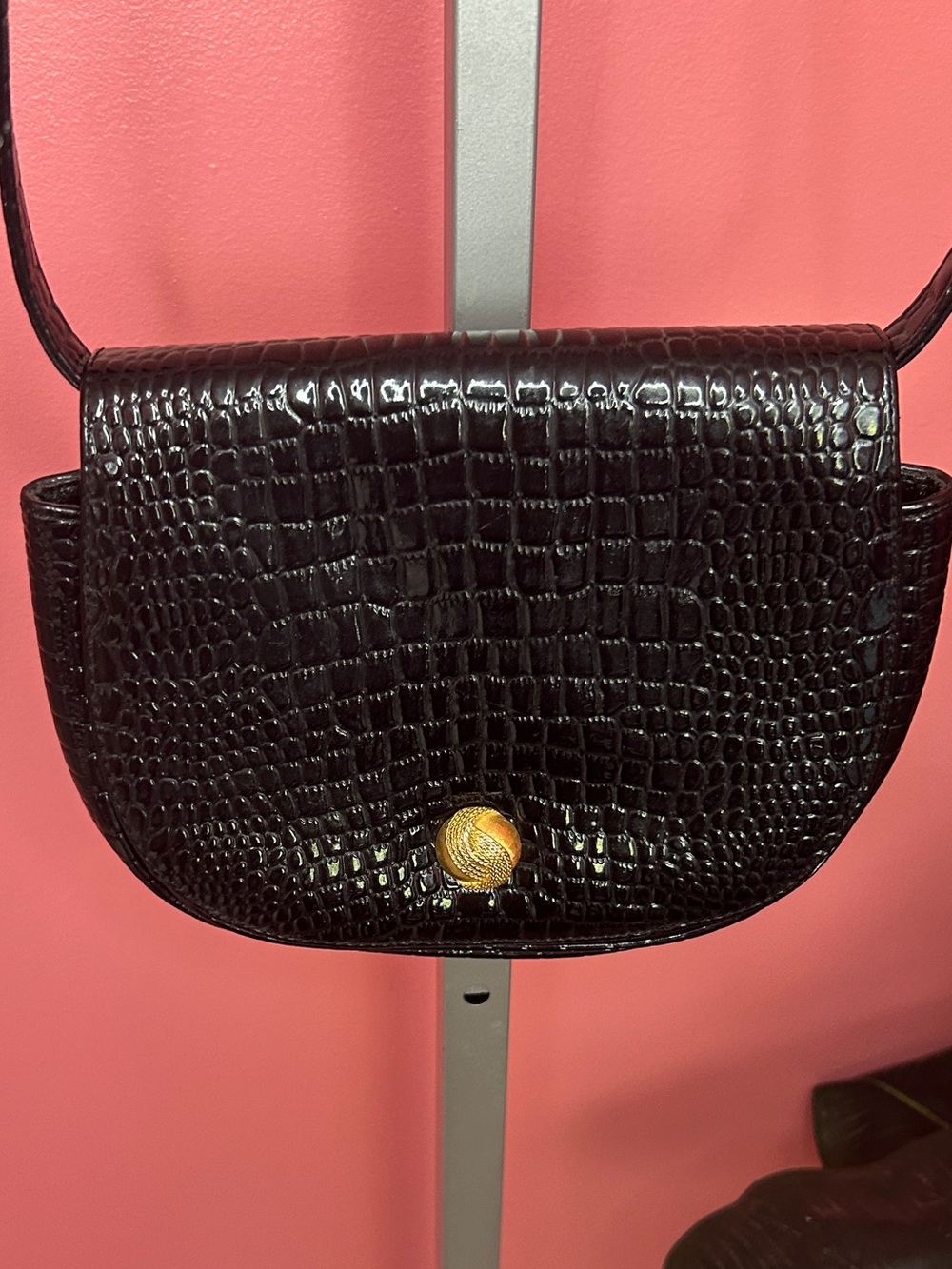 Vintage Monet Black Croc Embossed Faux Leather Crossbody Bag Gold Hardware 80s